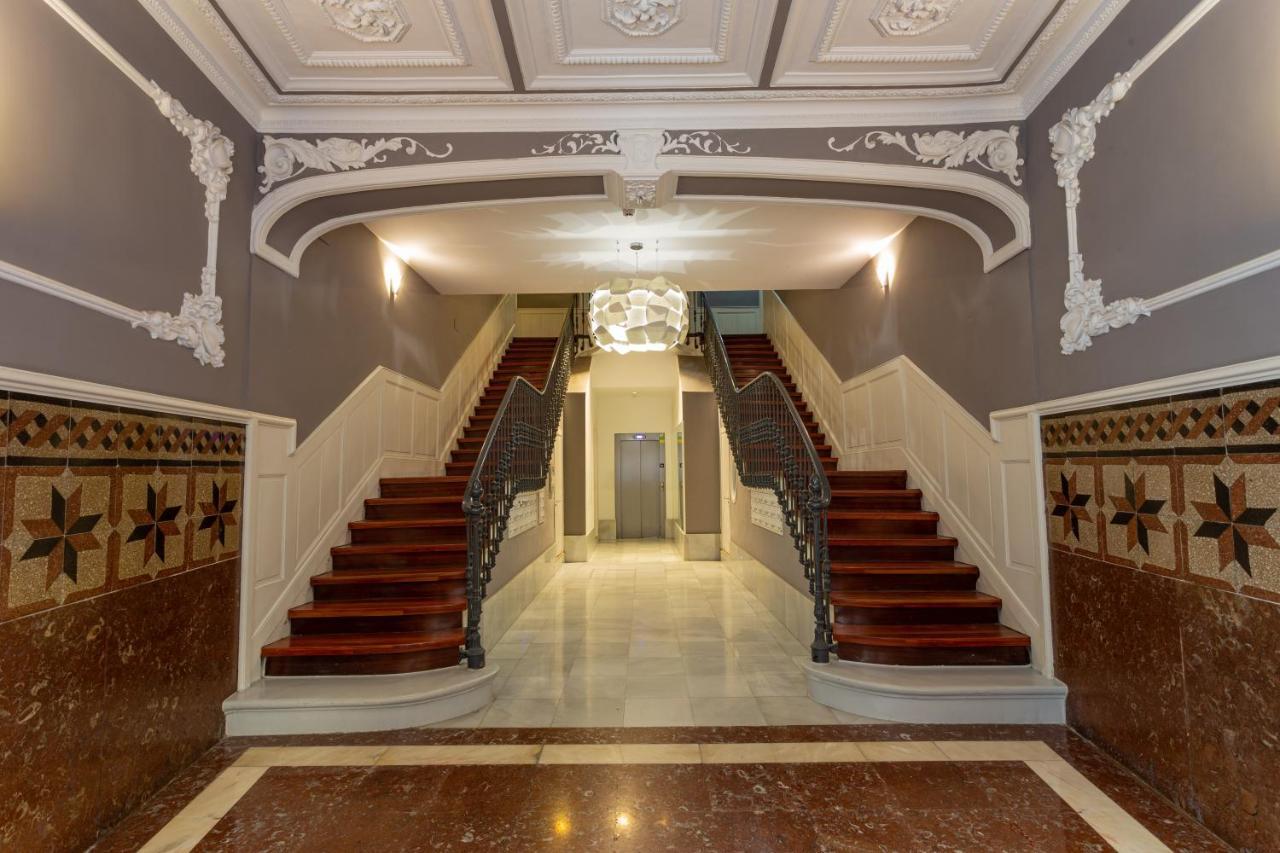Отель Casual Arriaga Бильбао Экстерьер фото